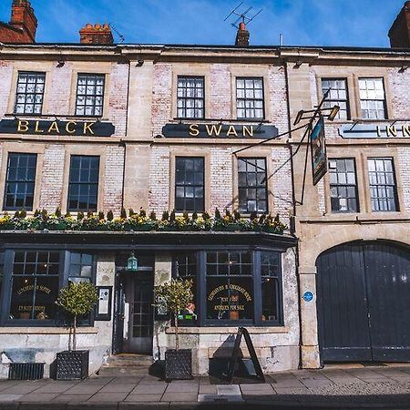 Black Swan Hotel 데비지스 외부 사진